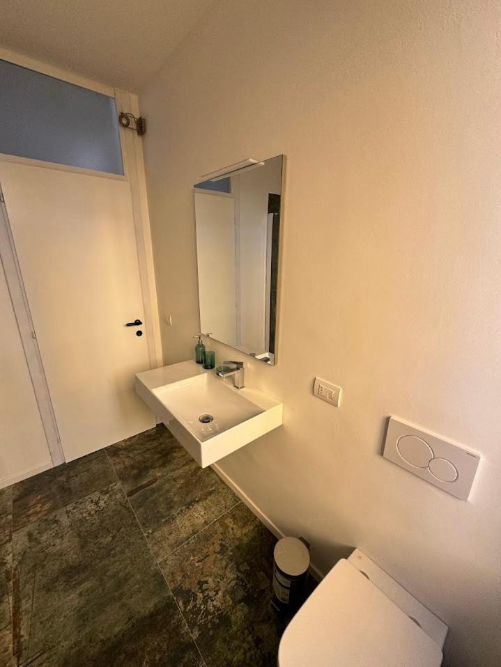 La Torretta Apartment Peschiera del Garda Eksteriør billede