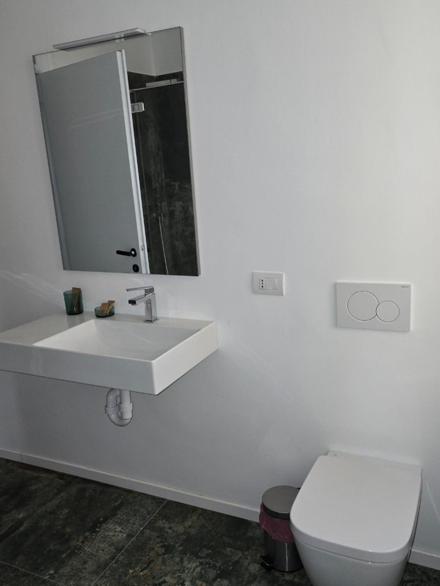 La Torretta Apartment Peschiera del Garda Eksteriør billede